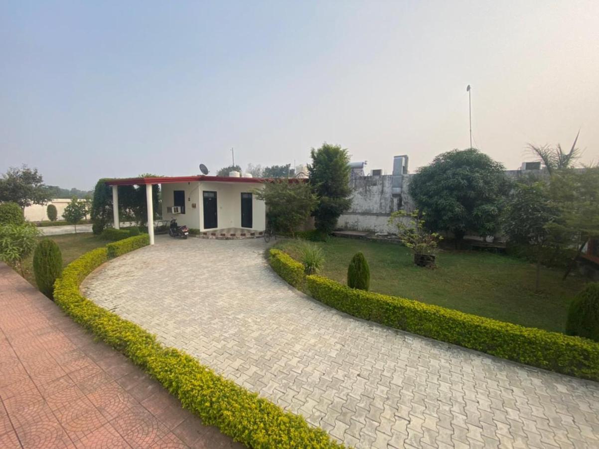 Farm Green View Resort Orchha Exterior foto